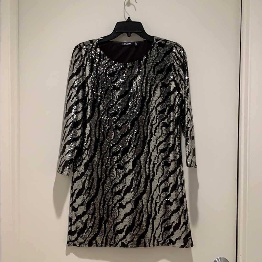PERFECT for NYEs- Black and silver sequins mini dress